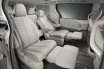 Toyota Sienna SE 2010 года